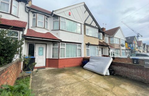 3 Bedroom Terraced House