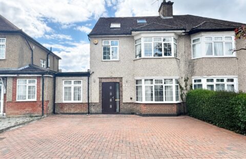 5 Bedroom House
