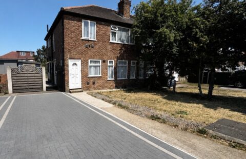2 Bedroom Flat